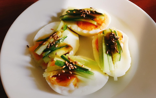 Ăn trứng chiên, luộc mãi cũng ngán, thử "đổi gió" làm món trứng khuynh đảo giới trẻ Hàn Quốc này nhé!