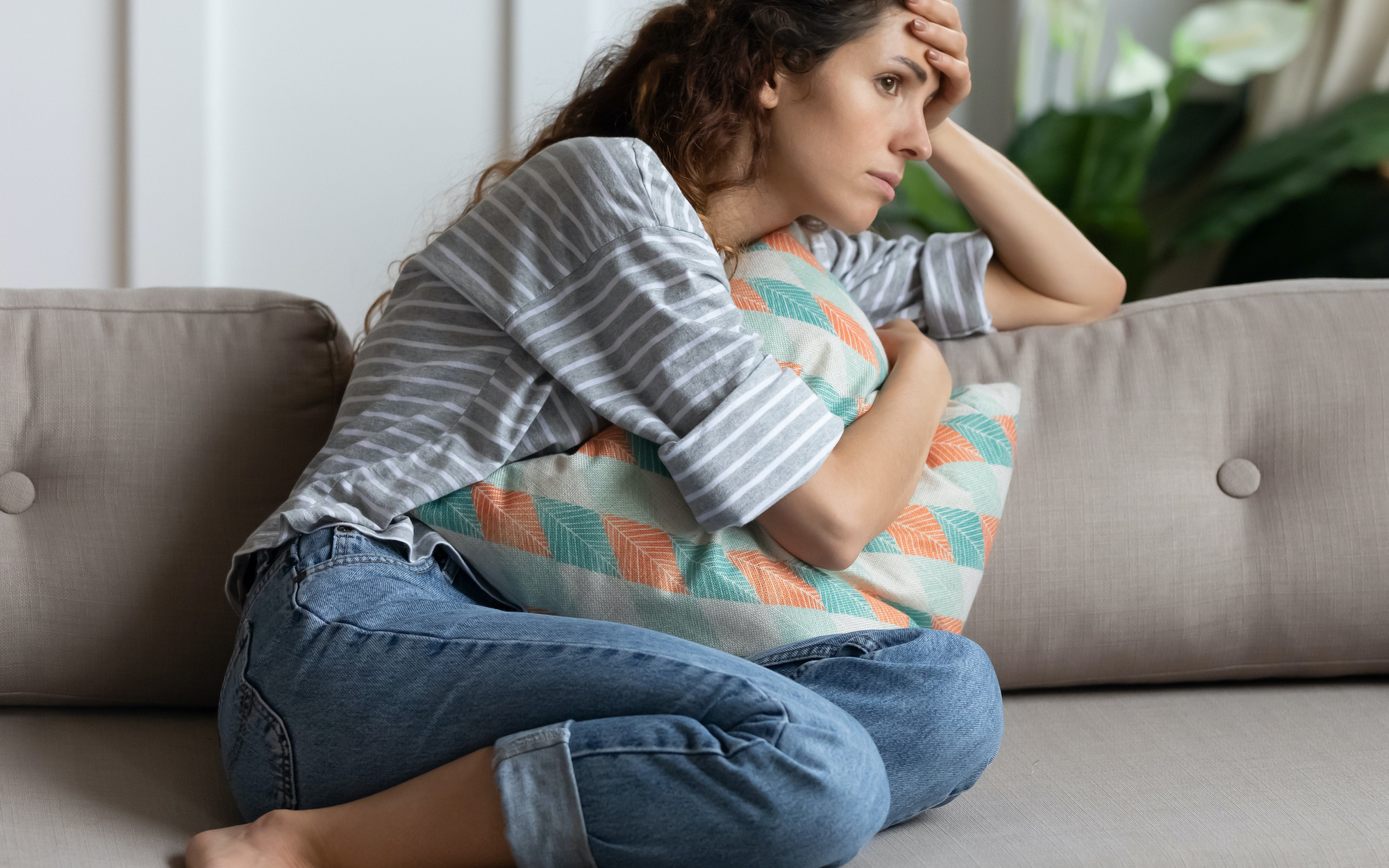 Cô gái 28 tuổi chia sẻ một số mẹo sống chung với bệnh viêm tuyến mồ hôi mủ mãn tính