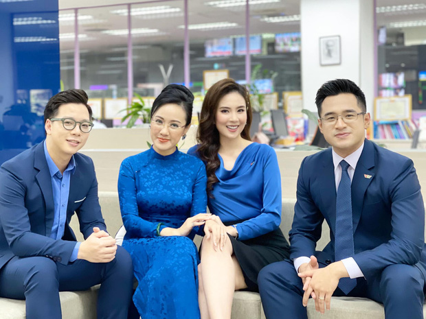 Đỉnh cao màn "đọ nhan sắc" giữa hoa khôi nhà đài và BTV Hoài Anh, ai sẽ chiếm spotlight đây?  - Ảnh 1.