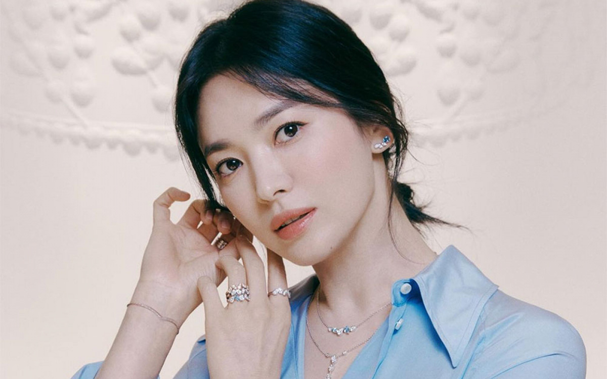Song Hye Kyo lại chứng minh độ hot quá khủng: Phim mới chưa chiếu đã lập được thành tích khiến dàn "đối thủ" lo sốt vó