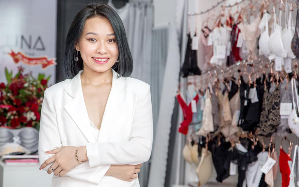 Xây dựng thành công thương hiệu đồ lót nữ với 15 cửa hàng, mẹ Hà Nội chia sẻ 3 "bí quyết kinh doanh vàng" trụ vững cả trong mùa dịch