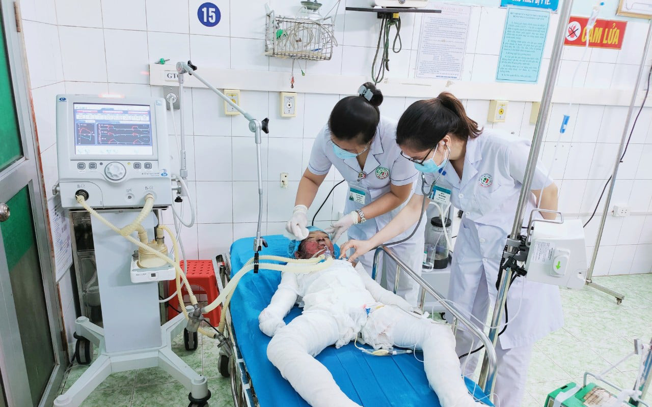 Kinh hoàng: Chồng sát hại vợ rồi tẩm xăng chết cùng 2 con nhỏ ở Tuyên Quang