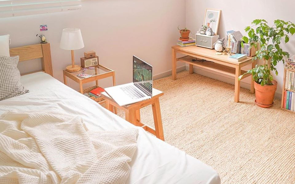 7 món nội thất giá rẻ decor phòng ngủ nhỏ đơn giản mà đẹp, chi phí chỉ 1,3 triệu