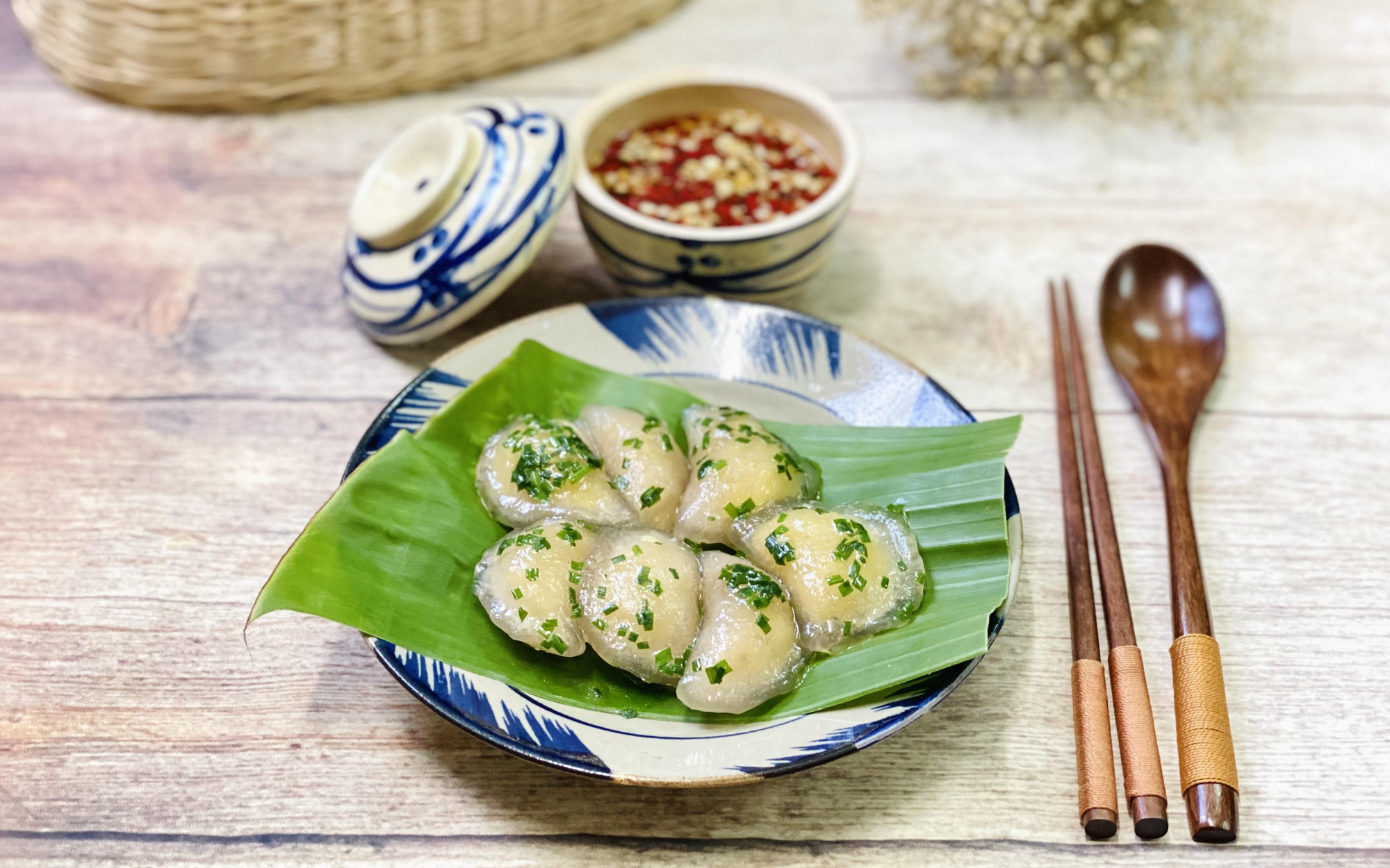 Món bánh này ai cũng làm được, ăn ngon mà không béo, cuối tuần làm ngay thôi các mẹ ơi!