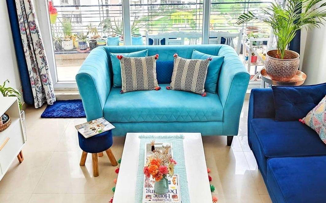 Cách chọn màu của ghế sofa để tạo điểm nhấn nổi bật cho không gian sống hiện đại