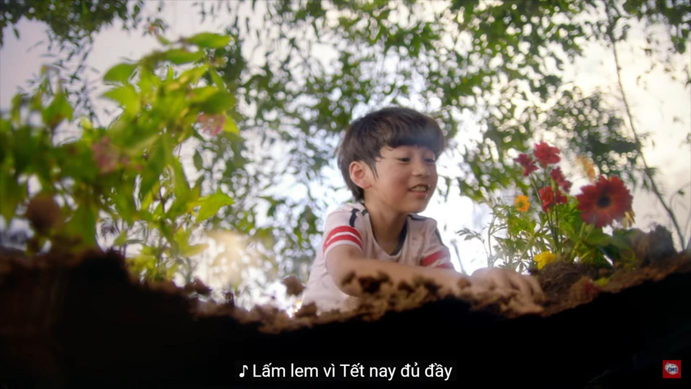 “Tết đủ đầy là khi…” - Tết chẳng ở đâu xa mà ngay trong những hàm ơn, hành động giản đơn diệu kỳ - Ảnh 2.
