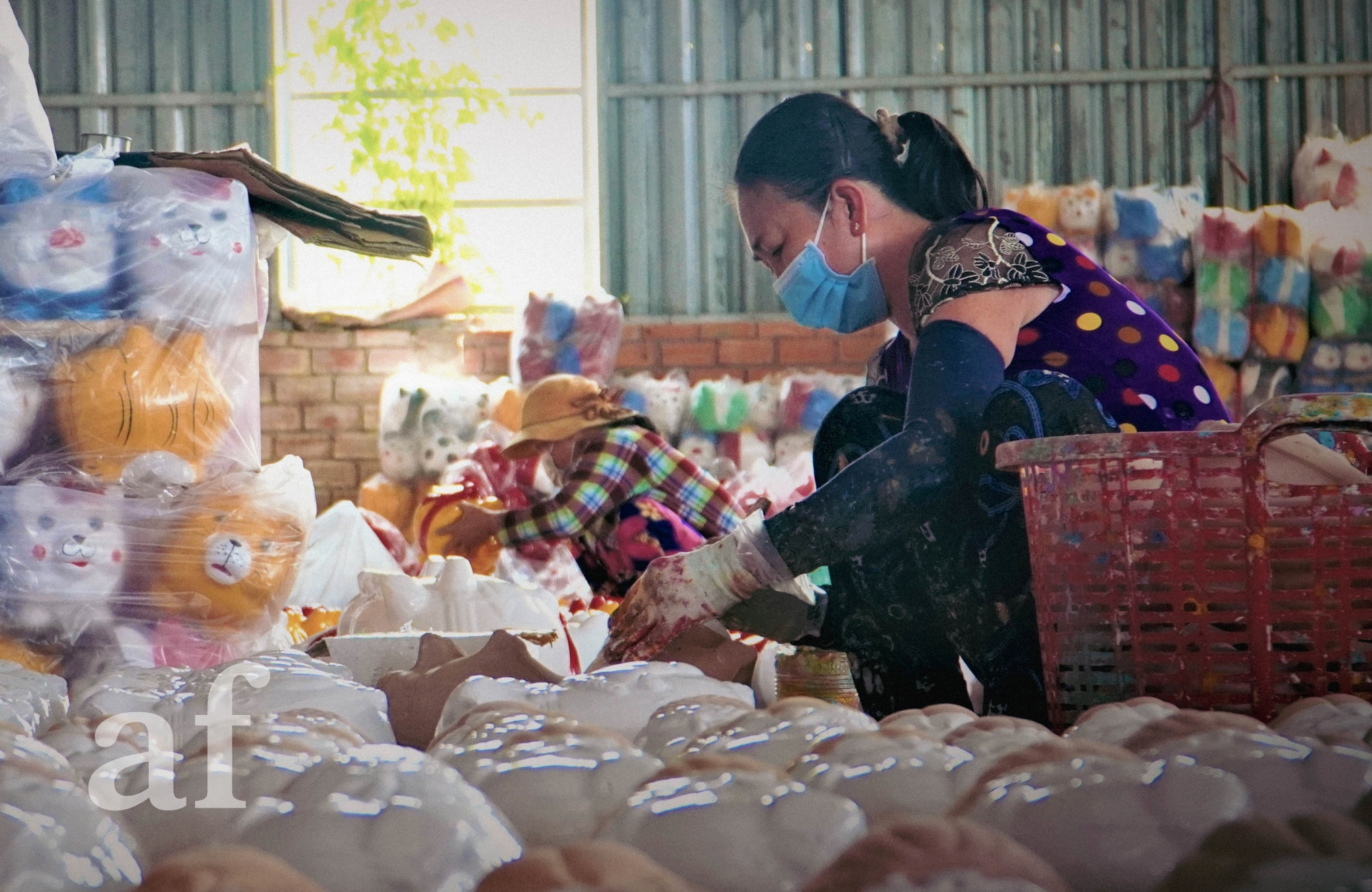 Làng nghề heo đất Lái Thiêu những ngày cuối năm, tất bật biến hình 