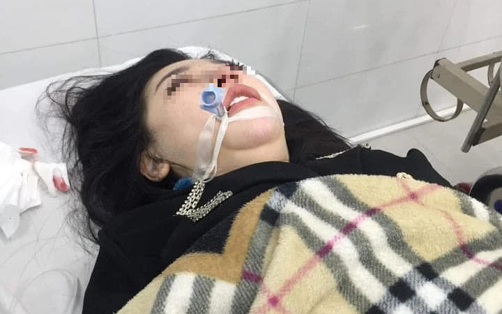 Phẫu thuật thẩm mỹ nâng mũi, cô gái 22 tuổi hôn mê 1 tuần chưa tỉnh, đối mặt nguy cơ trở thành người thực vật