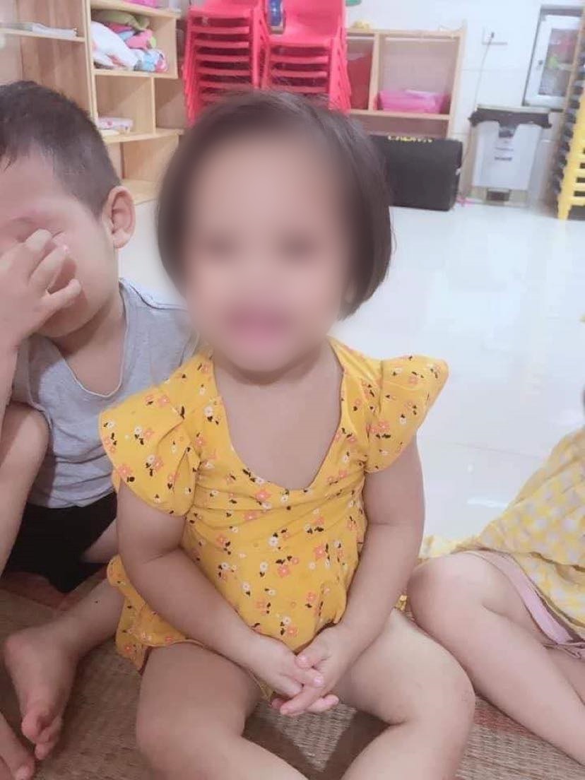 5 tháng sống trong địa ngục trần gian và lời cầu cứu của đứa trẻ 3 tuổi bị người tình của mẹ đóng đinh vào đầu: 