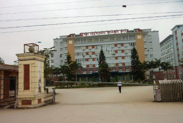 Kết luận vụ Trưởng khoa Bệnh viện Nhi Thanh Hoá bị tố sàm sỡ nữ nhân viên cấp dưới tại bệnh viện - Ảnh 1.