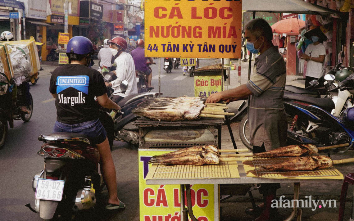 Phố cá lóc nướng ở TP.HCM đìu hiu ngày ông Táo về trời