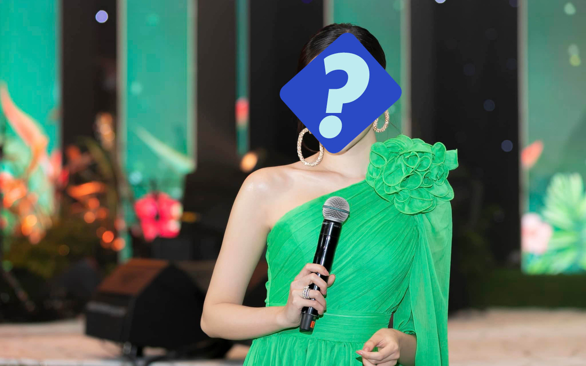 Học vấn khủng của MC đẹp như Hoa hậu từng bị VTV cấm sóng: Thủ khoa đại học, dẫn song ngữ 3.000 chữ không cầm kịch bản 