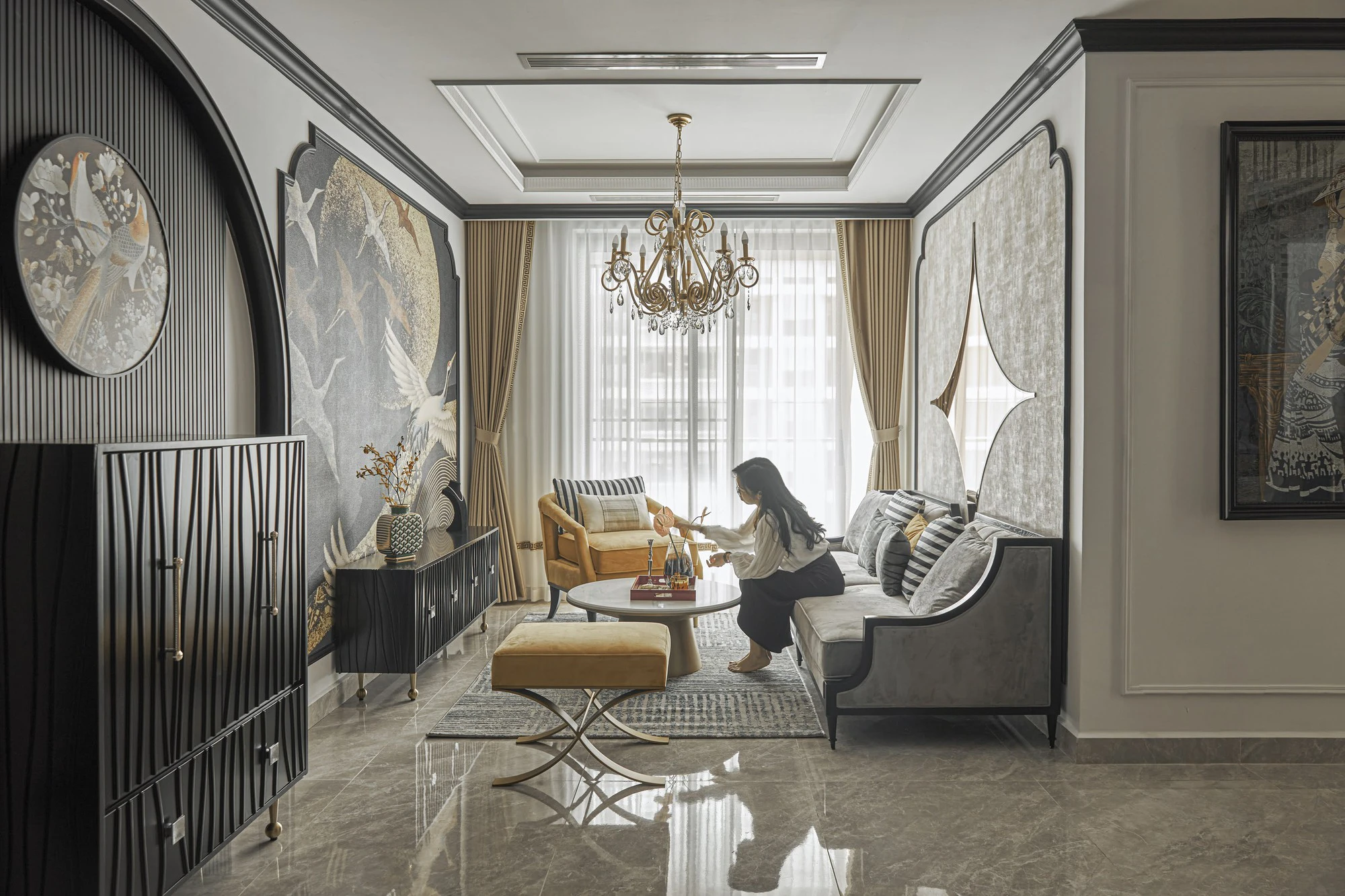 Căn hộ 127m² ở Phú Mỹ Hưng gây ấn tưởng nhờ phong cách châu Âu kết hợp chất liệu nội thất thuần Việt - Ảnh 1.