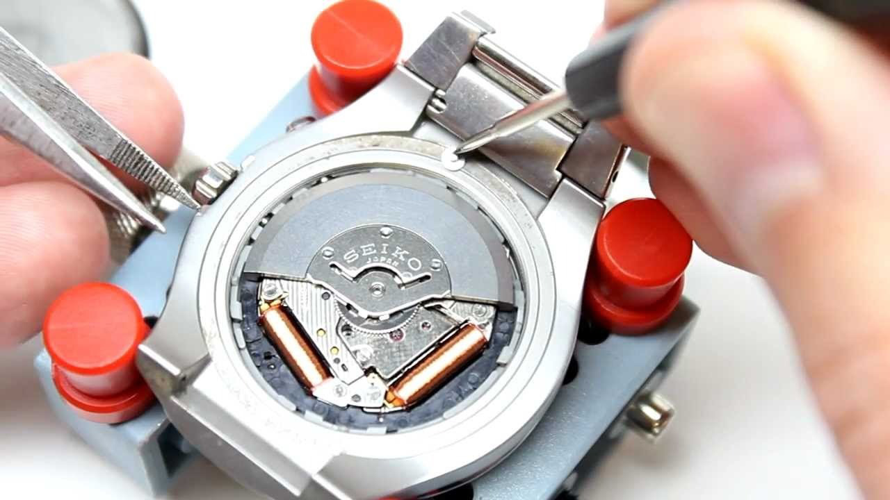 Thay pin đồng hồ Seiko ngay tại nhà liệu có hiệu quả? - Ảnh 2.