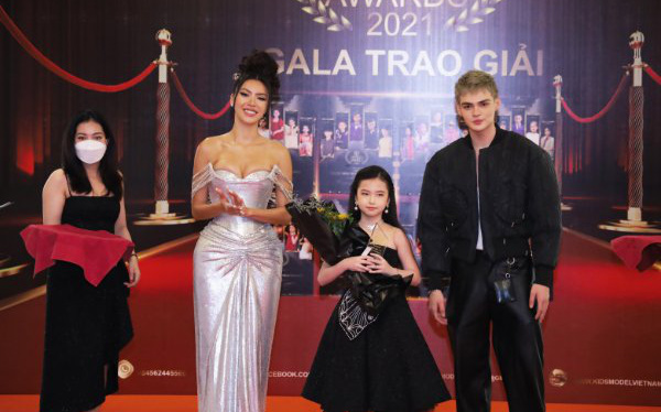 Những gương mặt mẫu nhí chiến thắng tại Gala trao giải KIDS MODEL VIETNAM AWARDS 2021