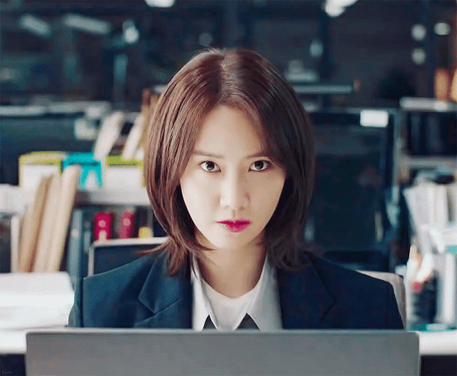 Hội mỹ nhân &quot;xuống tóc&quot; đóng phim: Song Hye Kyo được khen như nữ sinh, bạn gái Song Joong Ki bị chê kém sắc - Ảnh 27.