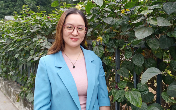 Cô chủ Nguyễn Thu Quỳnh mong muốn chia sẻ nhiều kiến thức làm bánh chuyên nghiệp qua mạng xã hội