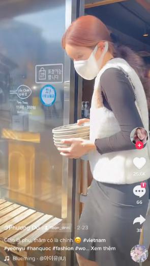 Không ngờ nhà thiết kế nổi tiếng Hàn Quốc chờ ship 1 tiếng chỉ để ăn món Phở Việt - Ảnh 1.