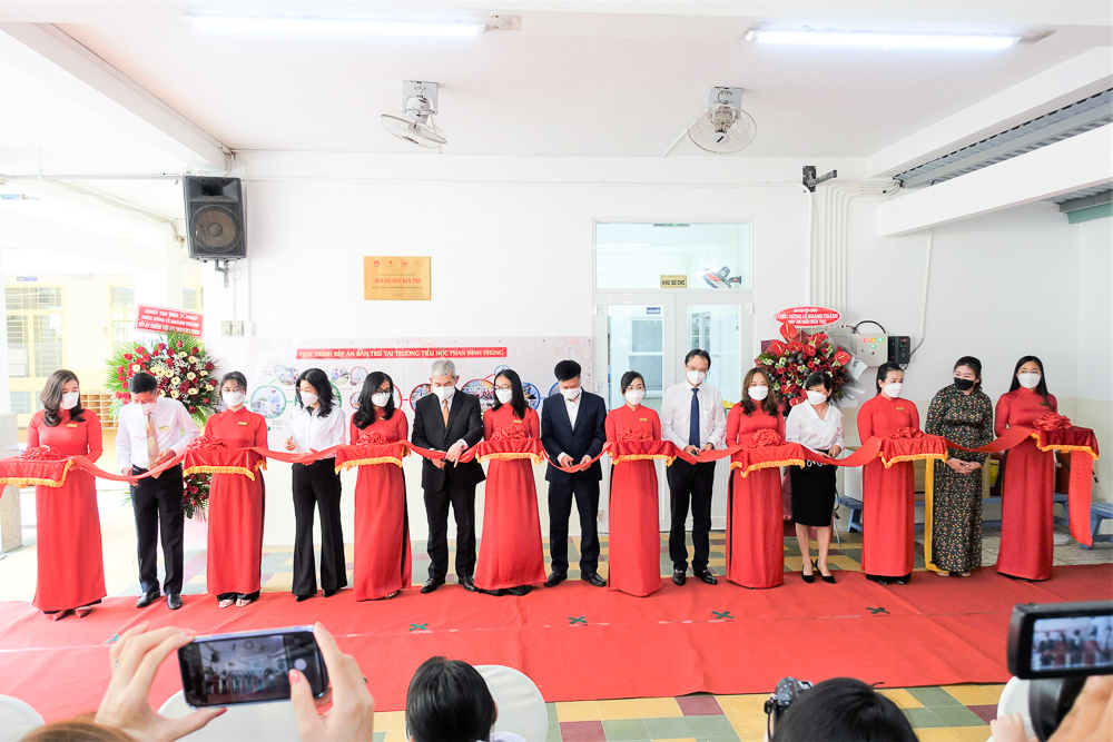 Học sinh Trường Tiểu học Phan Đình Phùng vui mừng được Chính phủ Nhật Bản tài trợ “Bếp ăn mẫu” - Ảnh 1.