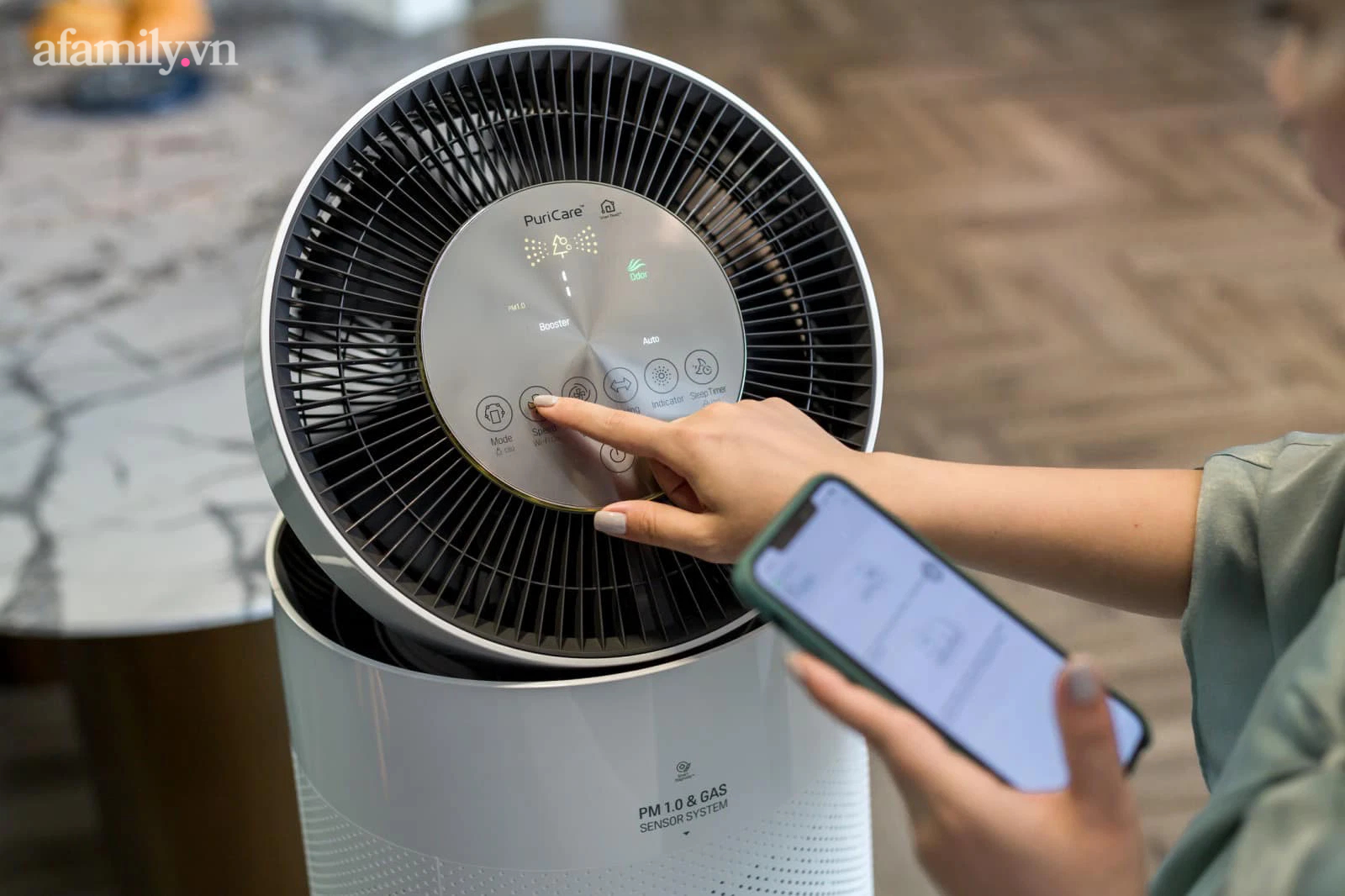 Admin Nghiện nhà review nhanh 5 món đồ công nghệ đang sử dụng: Từ máy lọc không khí đến máy giặt sấy chị em có thể 