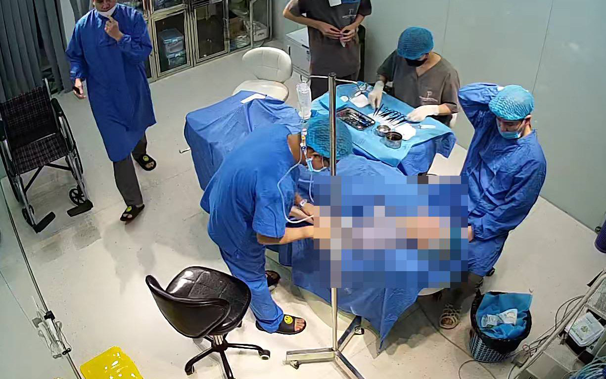 Vụ mẹ đơn thân tử vong sau khi nâng mũi: Hiện trường bị xáo trộn, dụng cụ phẫu thuật bị mang đi nơi khác cất giấu