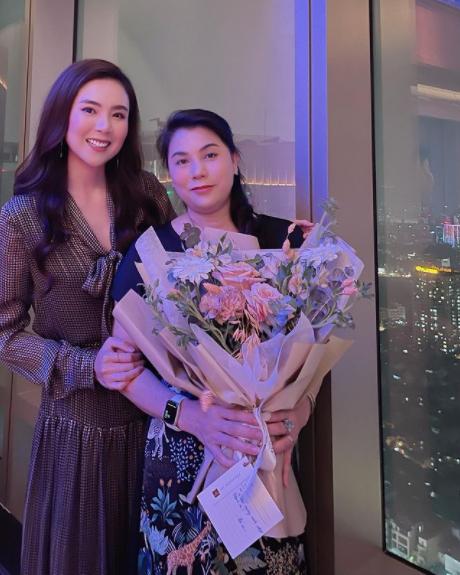 Nữ MC Mai Ngọc tặng món quà “khủng” cho “Mami” nhân dịp sinh nhật lần thứ 51 - Ảnh 1.