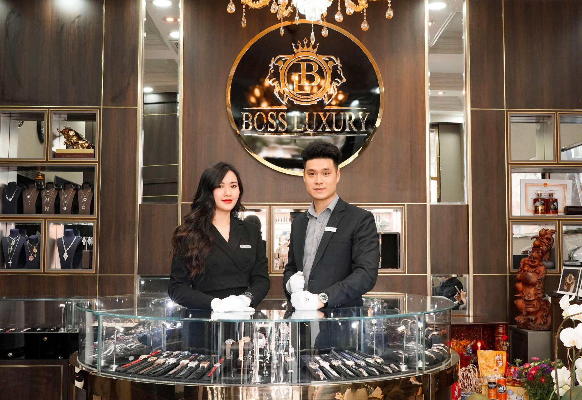 Top 5 đồng hồ nữ hứa hẹn gây sốt tại Boss Luxury Hà Nội trong năm 2022 - Ảnh 6.