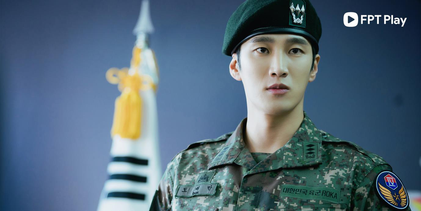 Jo Bo Ah cực ngầu bên trai đẹp Ahn Bo Hyun trong phim Công Tố Viên Quân Sự Do Bae Man trên FPT Play - Ảnh 2.