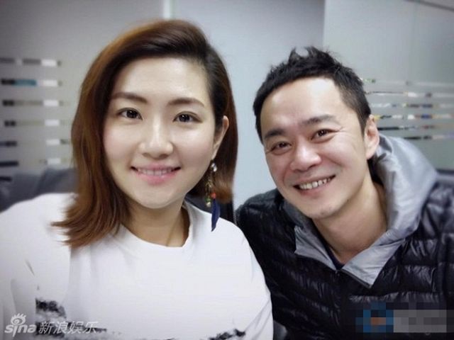 Ngày 3/3, netizen bất ngờ khi 3 cặp đôi Cbiz bị khui chuyện hẹn hò - Ảnh 12.