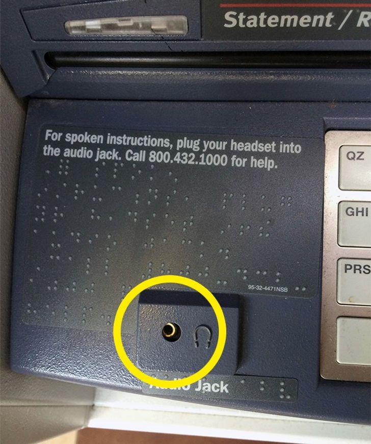 Cách khôn ngoan giúp bạn phát hiện cây ATM bị gài thiết bị đọc trộm thẻ rút tiền - Ảnh 7.