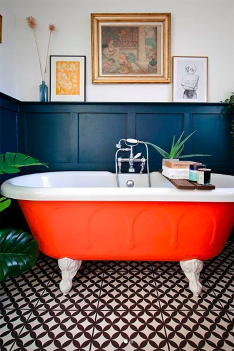 Cho căn phòng tắm gia đình thêm phần rực rỡ với điểm nhấn là chiếc bồn tắm đầy màu sắc - Ảnh 6.