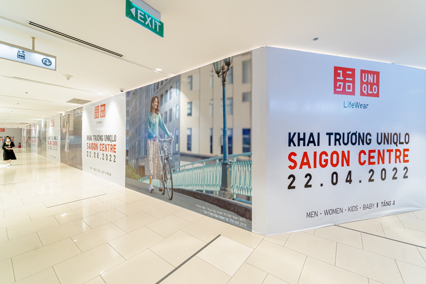 Ít ngày trước khai trương vào 22/4, cửa hàng UNIQLO Saigon Centre chiếm sóng với loạt visual “sang xịn mịn” - Ảnh 4.