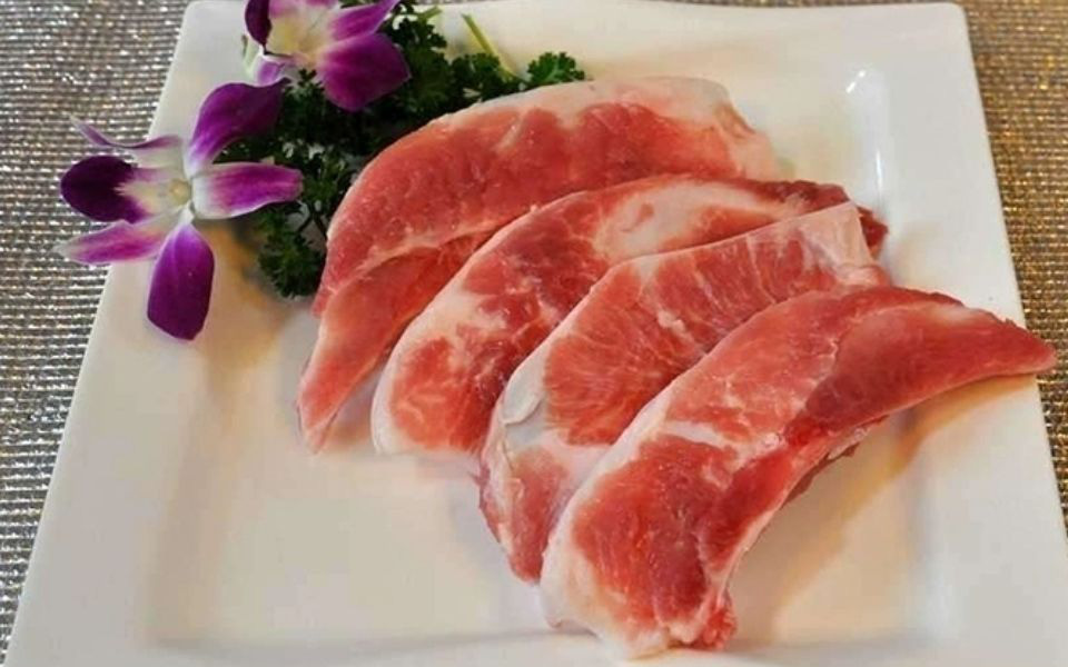 Bộ phận “ngon nhất” của con lợn siêu giàu collagen và canxi, có tiền chưa chắc đã mua được 