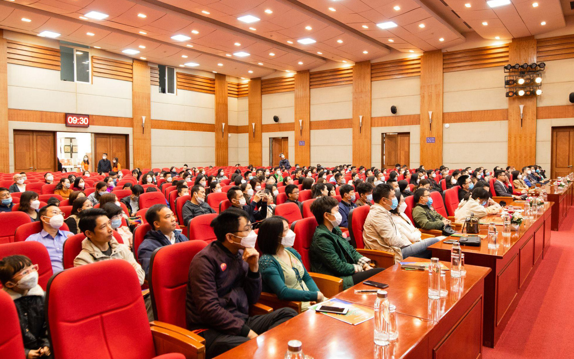 Hội thảo của Trường THCS và THPT FPT Hải Phòng thu hút phụ huynh, học sinh tham gia dù mới có mặt ở thành phố cảng