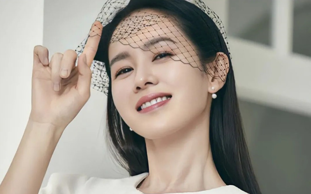 "Cô dâu" Son Ye Jin tái xuất hậu đám cưới thế kỷ, nhìn cũng đủ biết hạnh phúc cỡ nào