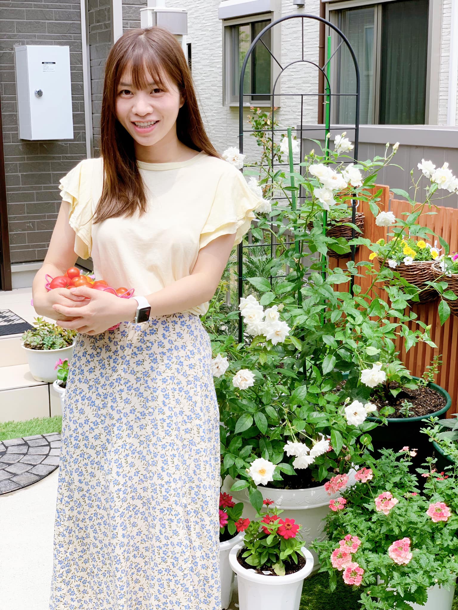 Tận dụng khoảng sân chưa tới 30m² của mẹ Việt tại Nhật trồng rau sạch và hoa ai nhìn cũng ghen tị  - Ảnh 13.