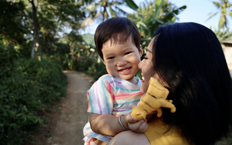 Liên tiếp xảy ra nhiều vụ việc đau lòng của học sinh, người lớn hoang mang: Hồi nhỏ tôi cũng bị la mắng, tại sao không có vấn đề gì? Câu trả lời đáng GIẬT MÌNH