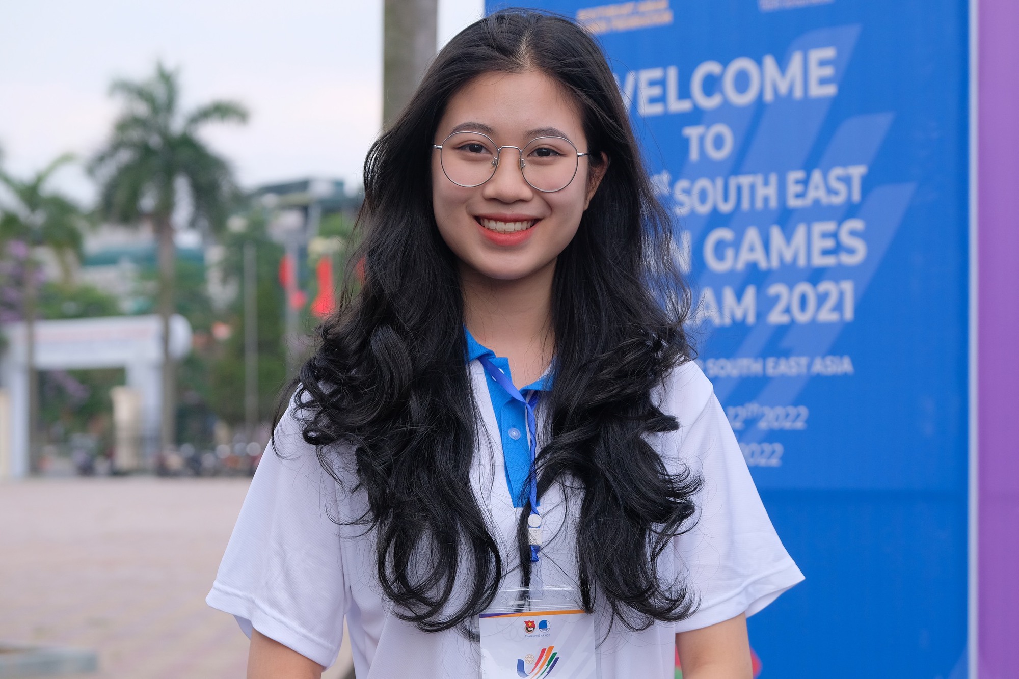 Những tình nguyện viên góp sức cho SEA Games 31: &quot;Có phải đi bao xa, chúng tôi thấy tự hào chứ không hề mệt mỏi&quot; - Ảnh 5.