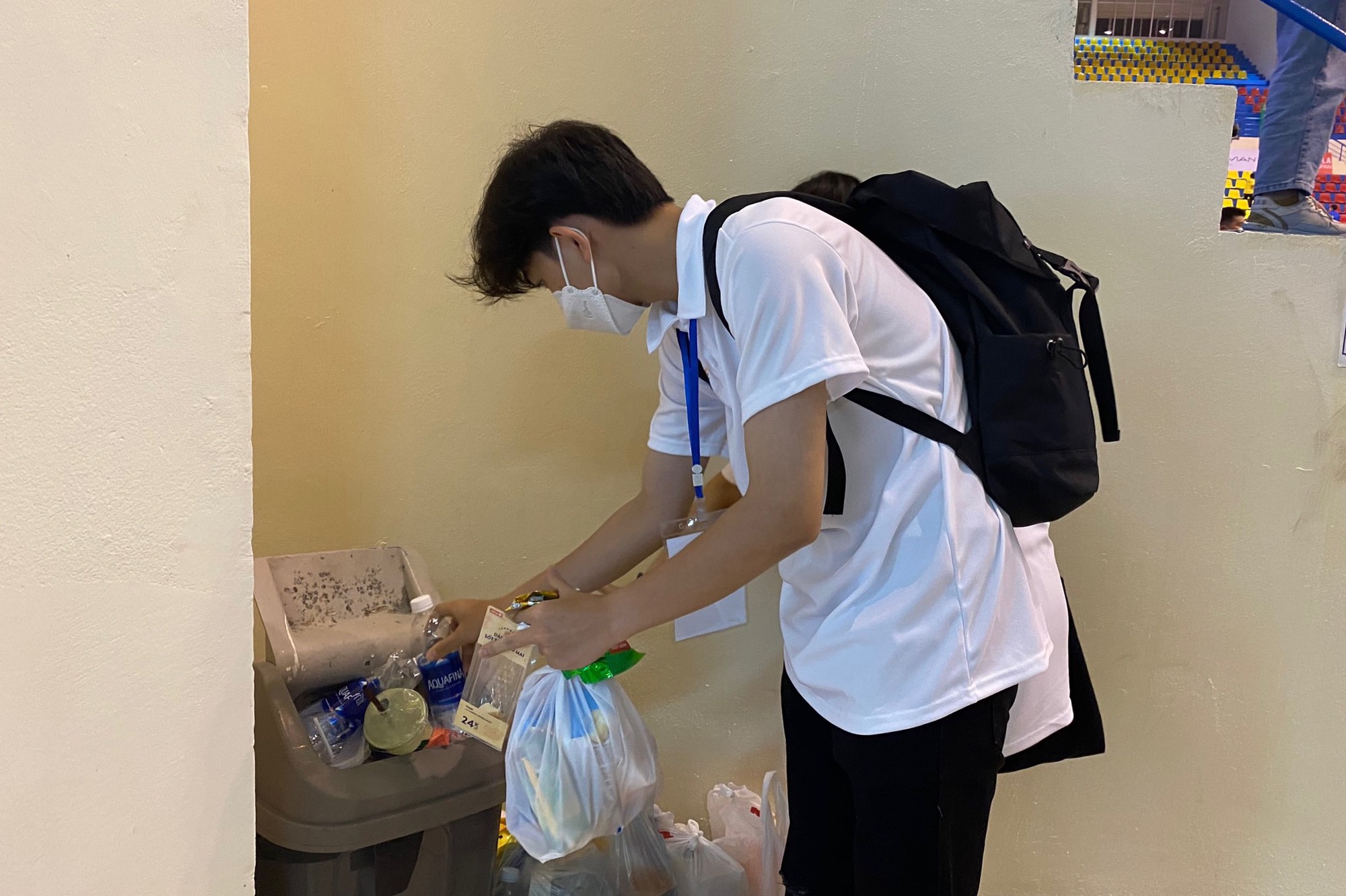 Những tình nguyện viên góp sức cho SEA Games 31: &quot;Có phải đi bao xa, chúng tôi thấy tự hào chứ không hề mệt mỏi&quot; - Ảnh 3.