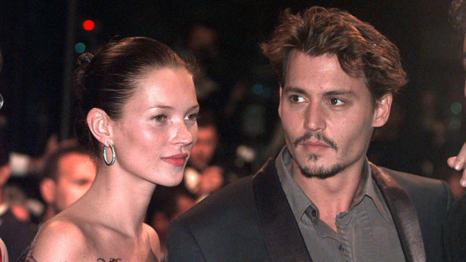 Johnny Depp và chuyện tình 4 năm đầy tiếc nuối với Kate Moss và khái niệm &quot;cặp đôi thời thượng nhất của thập kỷ 90&quot; - Ảnh 5.
