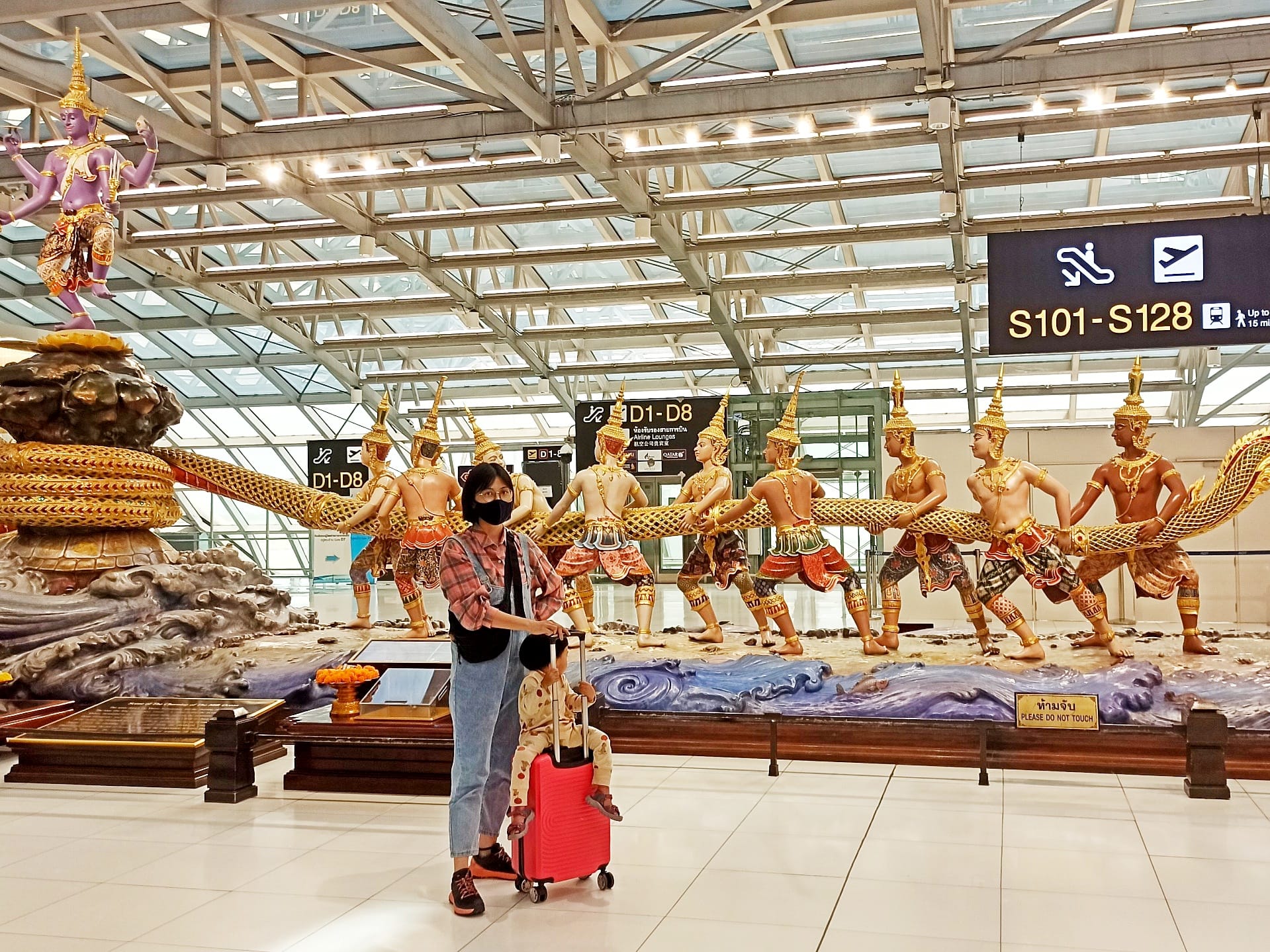 3 mẹ con ''lang thang'' tại Thái Lan 6 ngày 5 đêm, bật mí kinh nghiệm chuẩn bị ra sao, ăn những gì, chơi ở đâu tại xứ sở chùa vàng - Ảnh 1.
