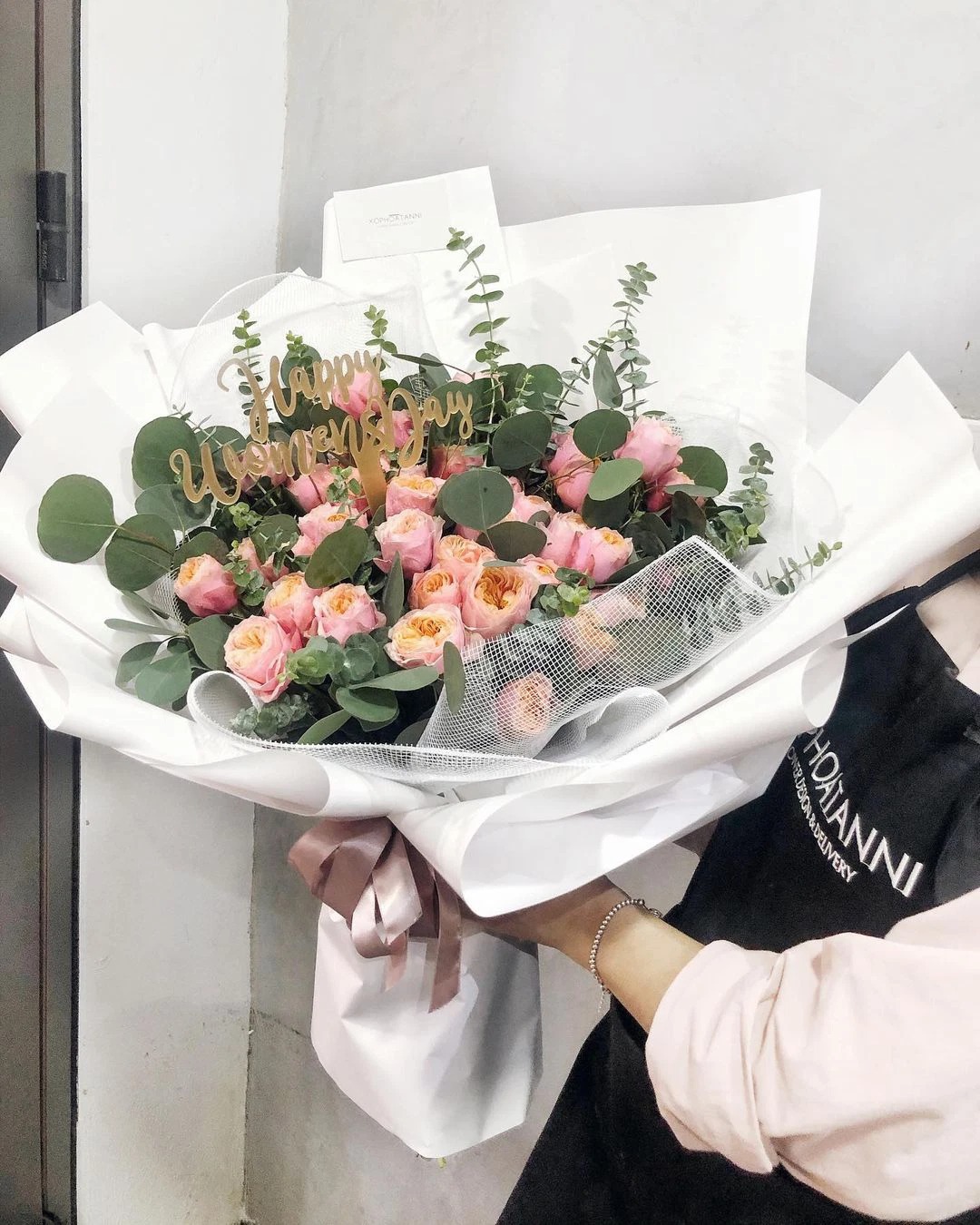 Ngày của mẹ mua hoa ở đâu: 4 shop được nhiều người tìm kiếm vì đẹp, bó siêu có tâm tại Hà Nội chắc bạn sẽ cần đến - Ảnh 5.