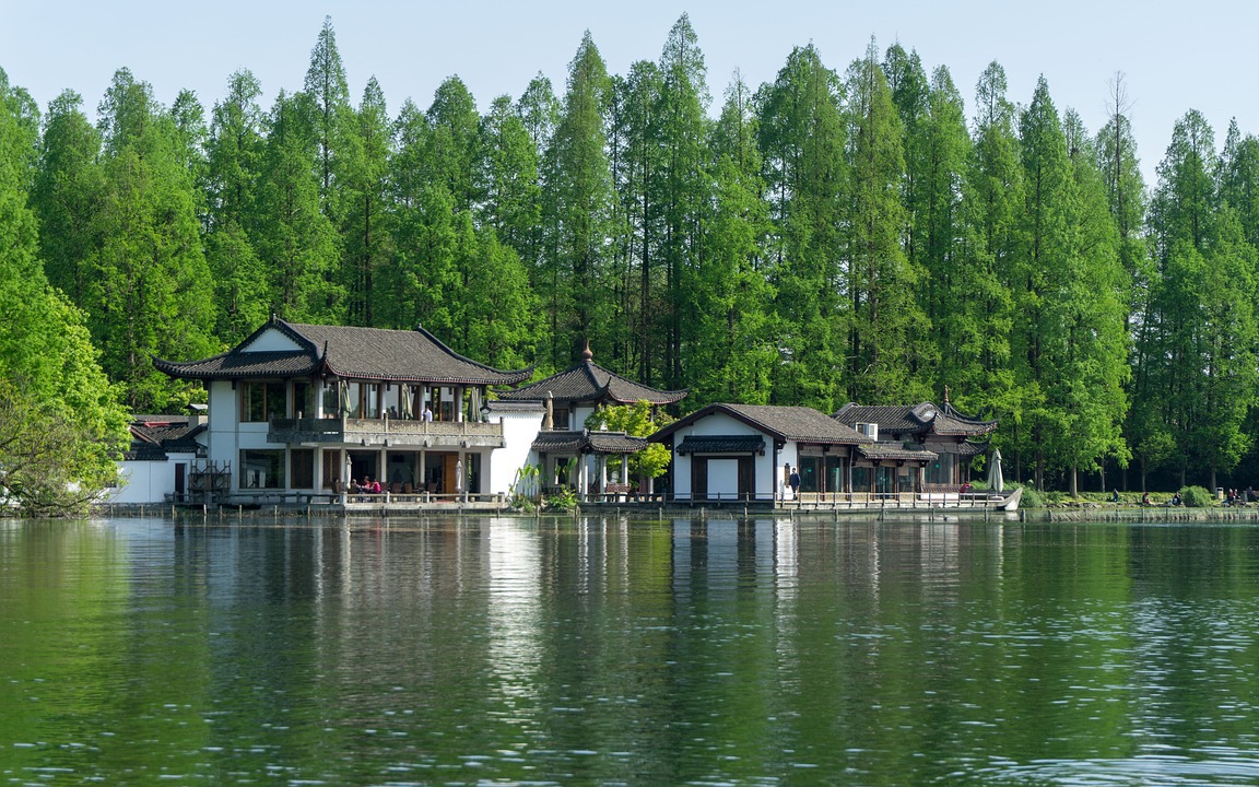 Kỳ lạ thành phố giàu bậc nhất Trung Quốc: Người dân &quot;sang chảnh&quot; chỉ muốn sống chậm, toàn điều khó hiểu nhưng ai cũng mê đắm