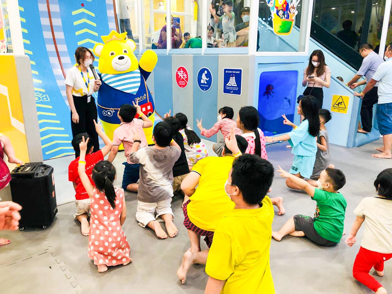 Điểm đến mùa hè cho bé: Trải nghiệm du lịch vòng quanh thế giới và cơ hội nhận nhiều quà tặng tại sân chơi trải nghiệm KUBO - Ảnh 2.