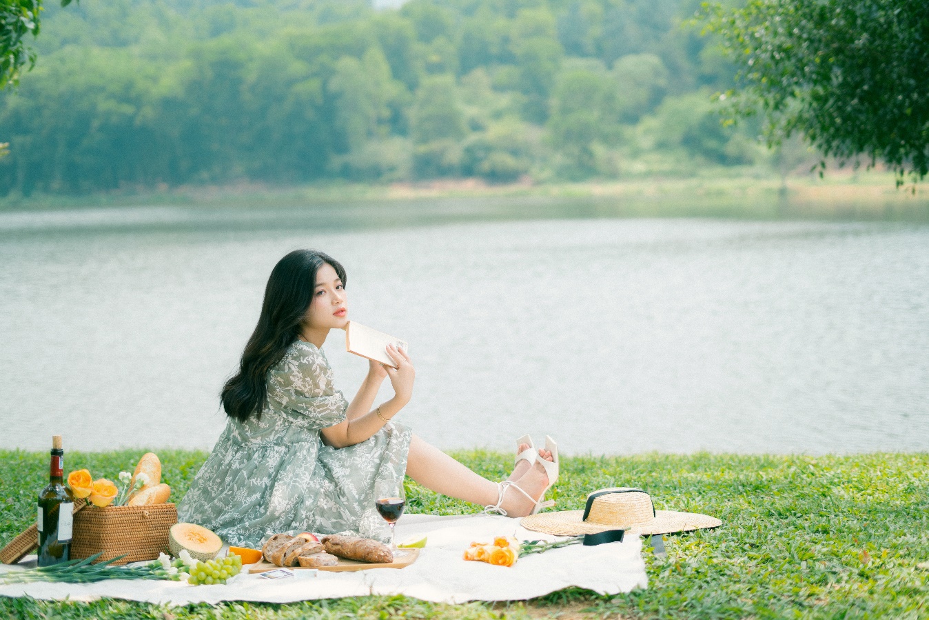 Trải nghiệm mùa hè qua 5 giác quan cùng BST mới nhất của MADELEN by LEN - Ảnh 1.