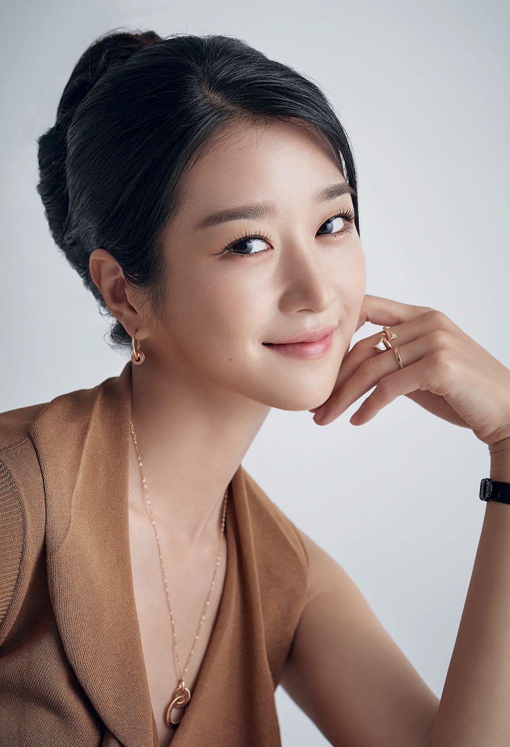 Mỹ nhân “Thiên Nga Bóng Đêm” Seo Ye Ji: Sở hữu vẻ đẹp sắc sảo ở tuổi U30, từng khiến showbiz Hàn xôn xao với ồn ào cùng bạn trai cũ - Ảnh 5.