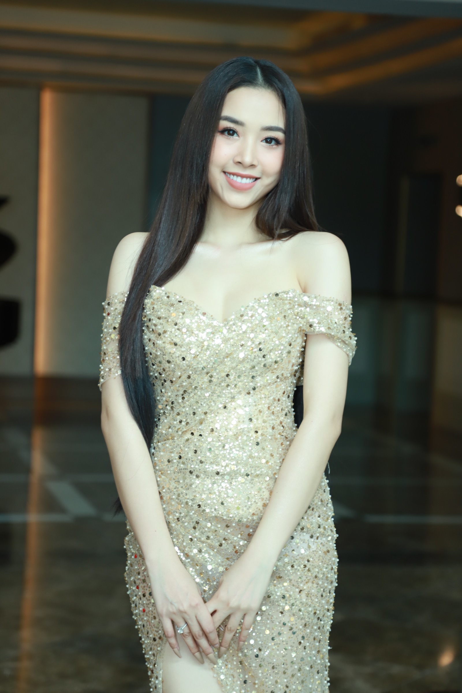 Đỗ Thị Hà cùng dàn Á hậu Việt Nam khoe sắc tại họp báo Miss Grand Vietnam 2022 - Ảnh 10.