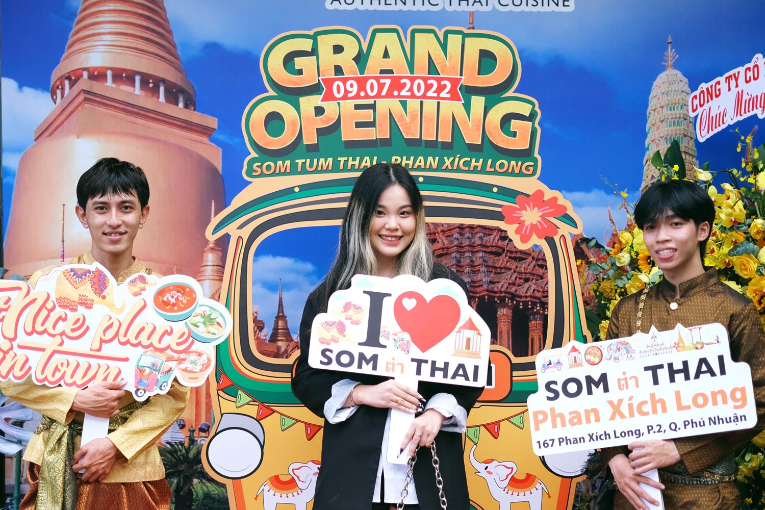 Đổ bộ xuống con đường ẩm thực Phan Xích Long, nhà hàng Som Tum Thai tiếp tục ghi điểm với thực khách - Ảnh 4.