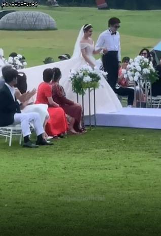 "Thương ngày nắng về" đóng máy, lộ cảnh Duy dắt tay Trang bước đi giữa lễ đường - Ảnh 4.