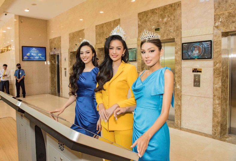 Top 3 Hoa hậu Hoàn vũ Việt Nam 2022 gây bất ngờ khi cùng xuất hiện tại Nam A Bank - Ảnh 2.